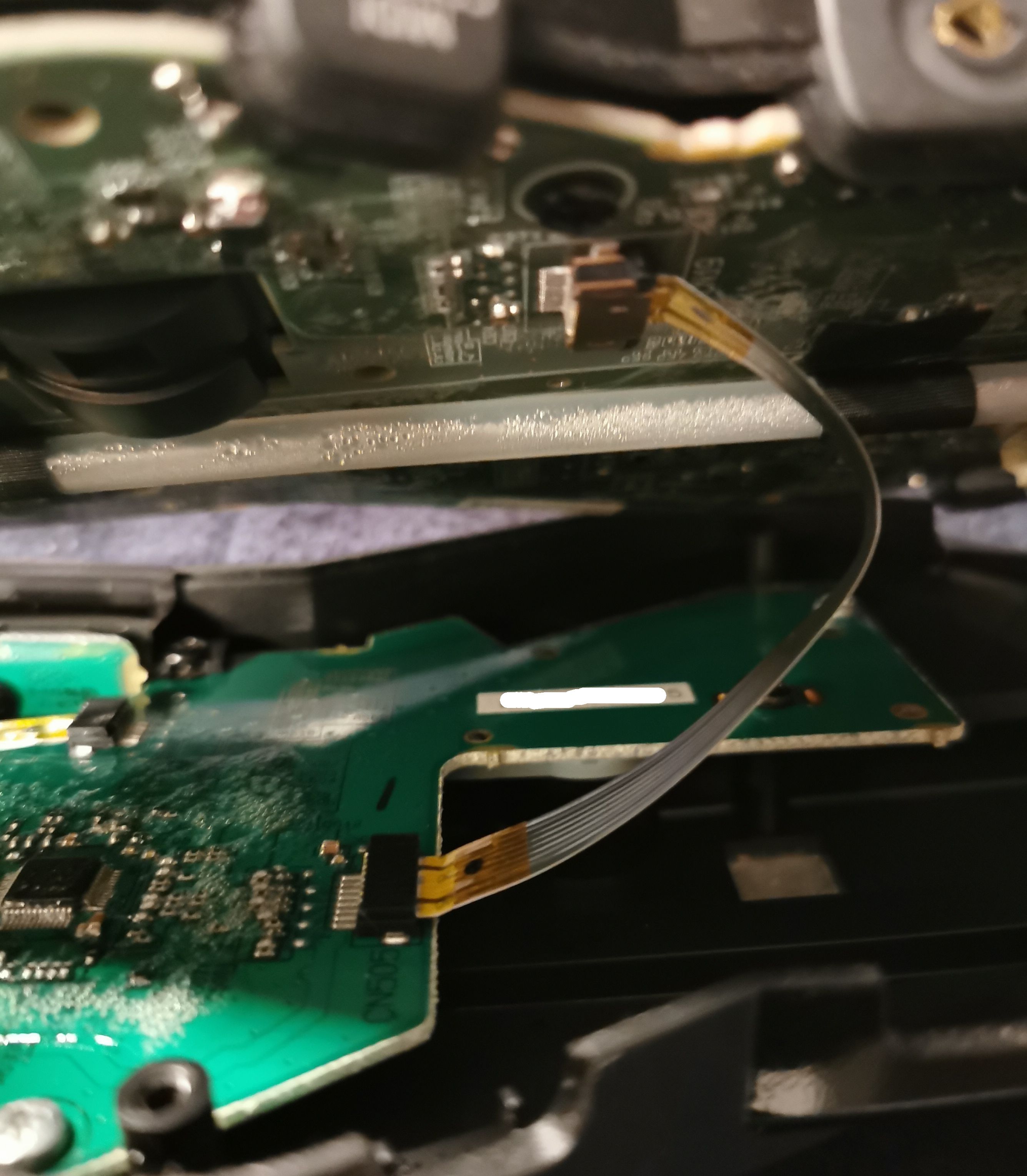 Gianluca Barbaro, The Digital Blower - Roland Aerophone AE-30 Pro - Flat cable